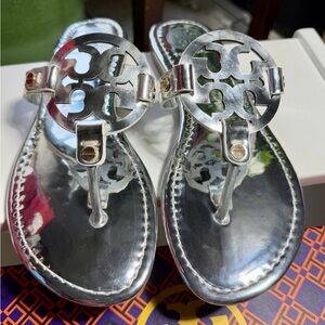 Tory Burch Miller Sandals Silver Chrome Size 7